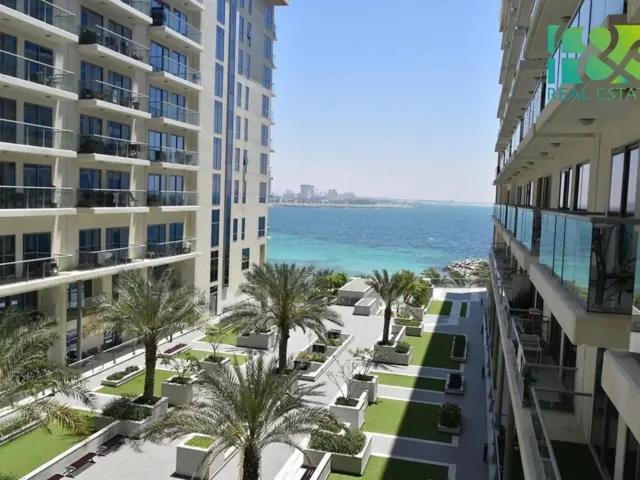 Beach Dream - A Luxury 1 Bedroom Apartment With Direct Beach Access ラアス・アル・ハイマ エクステリア 写真